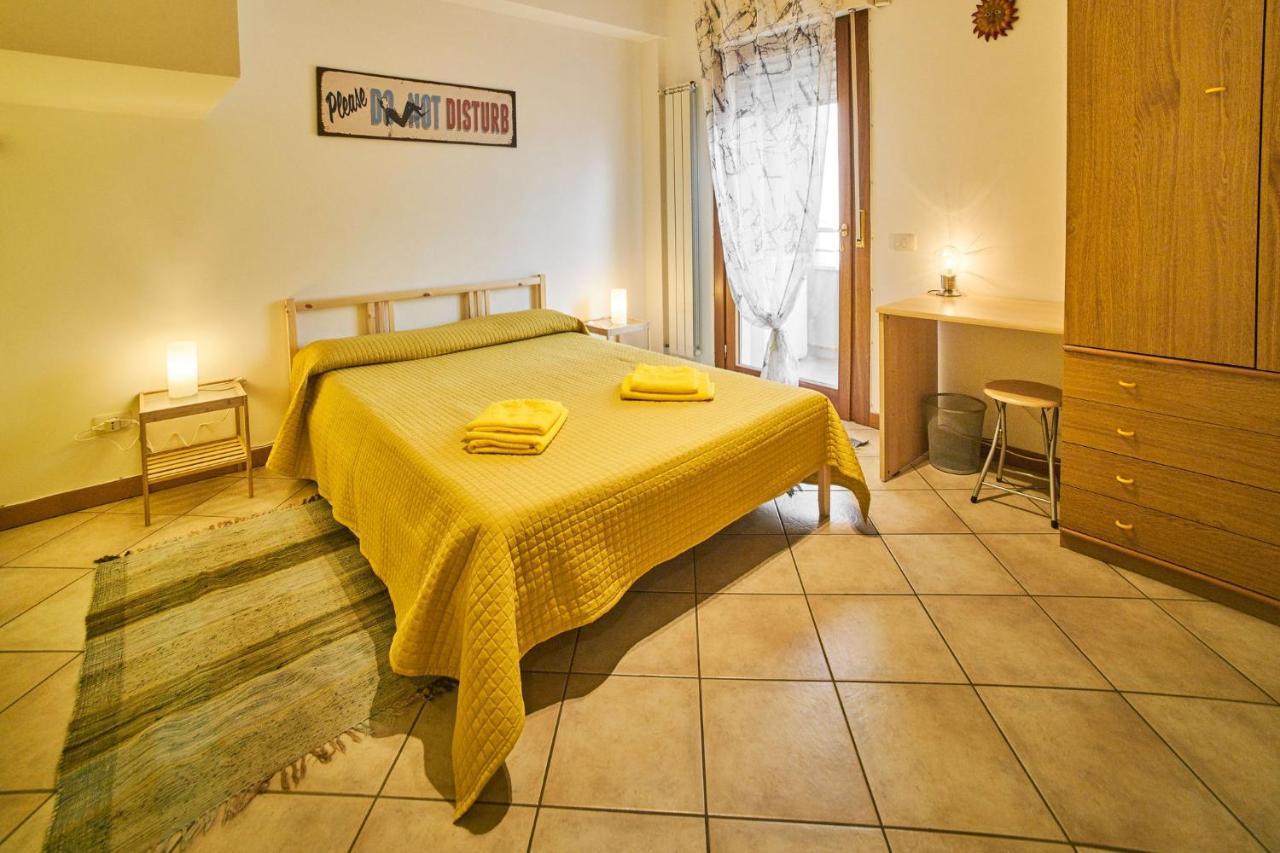 Arcibaleno Hotel Sabaudia Buitenkant foto